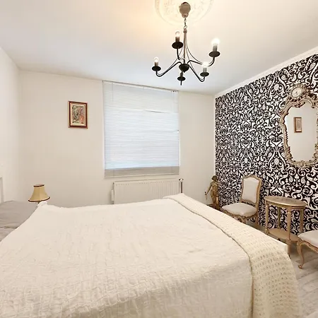 Apartman Ana *